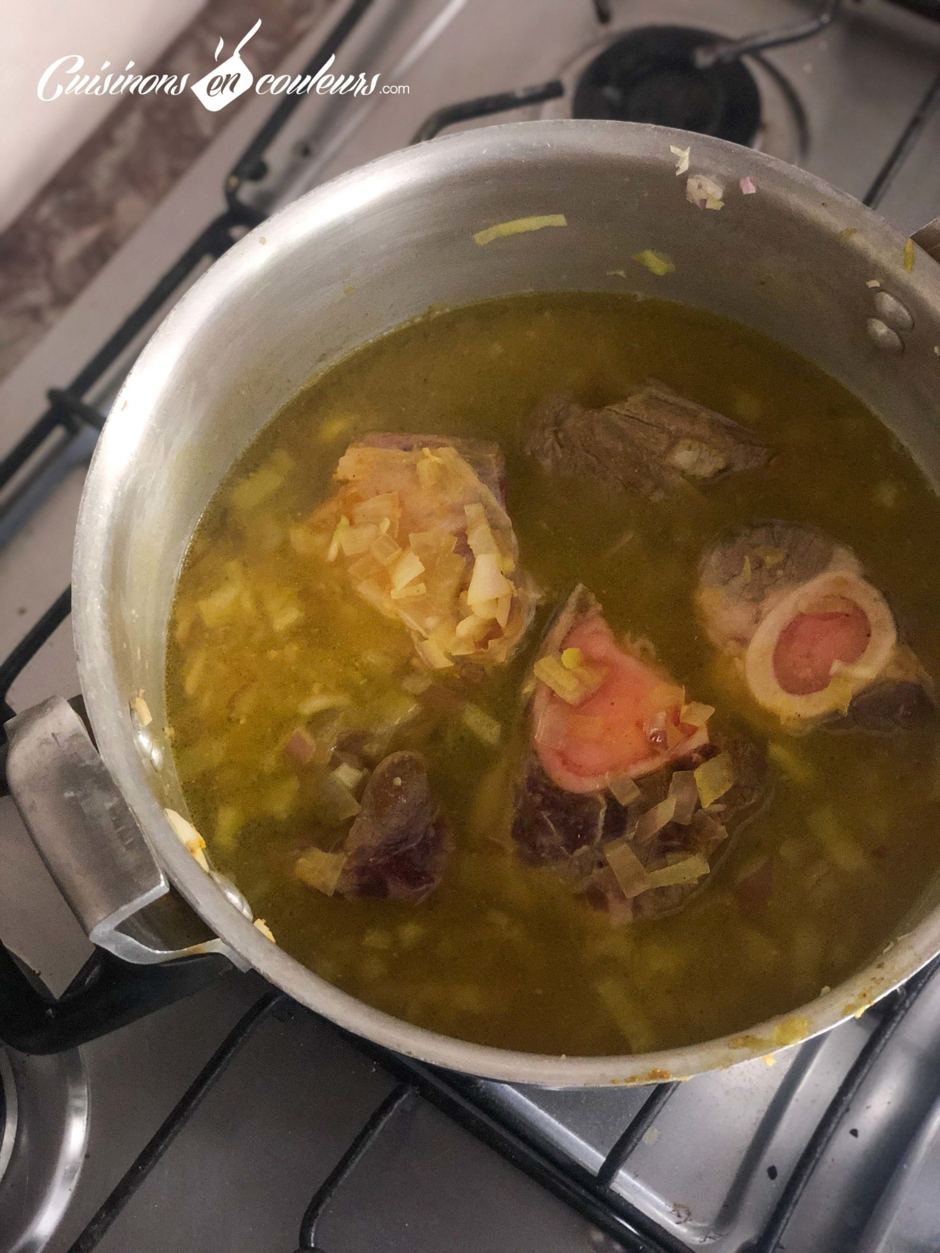 Tajine de boeuf aux aubergines Cuisinons En Couleurs