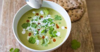 gaspacho-de-petits-pois-lait-de-coco-10-351x185 - Cuisinons En Couleurs