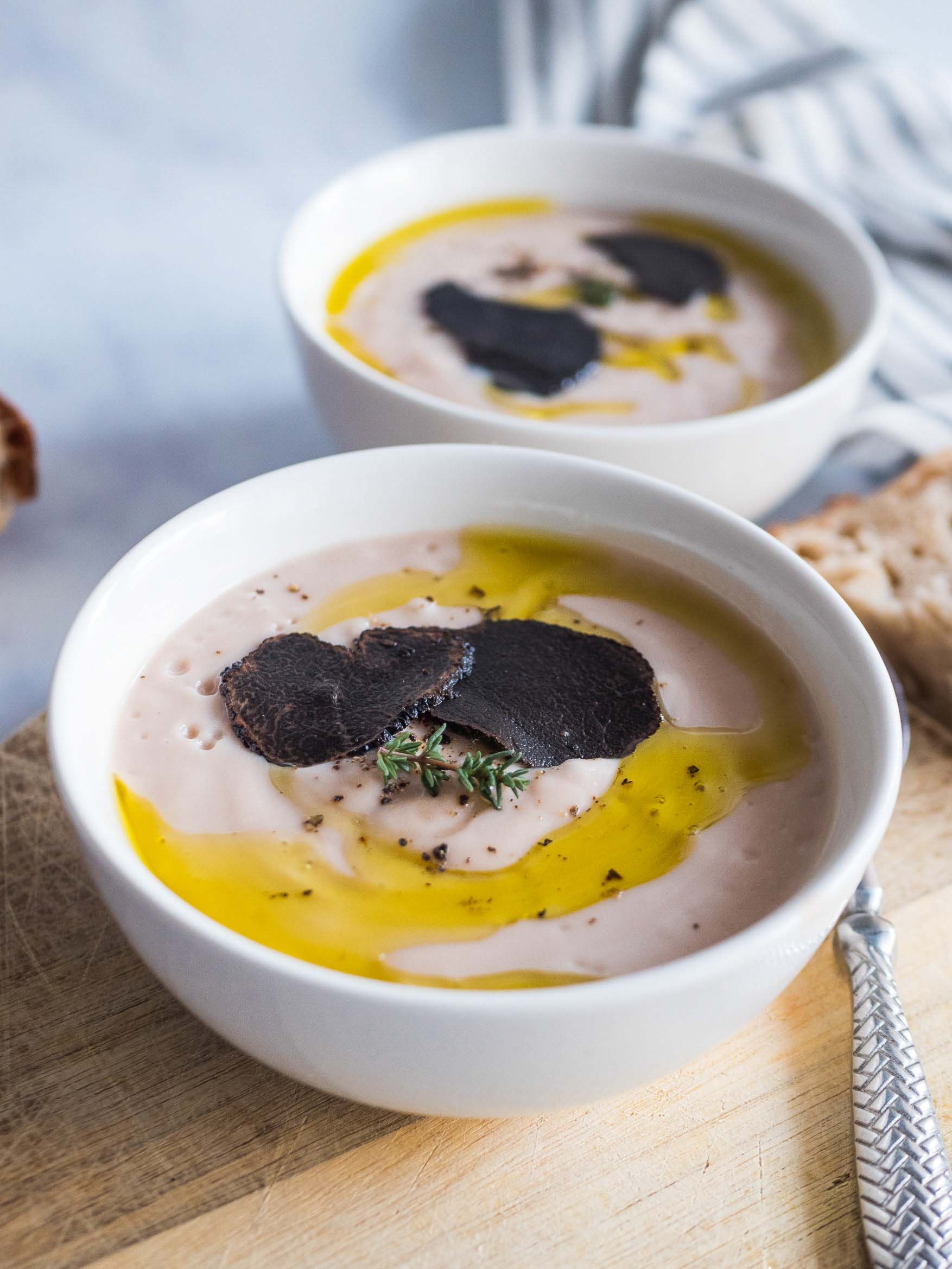 Velouté de champignons au Cantal