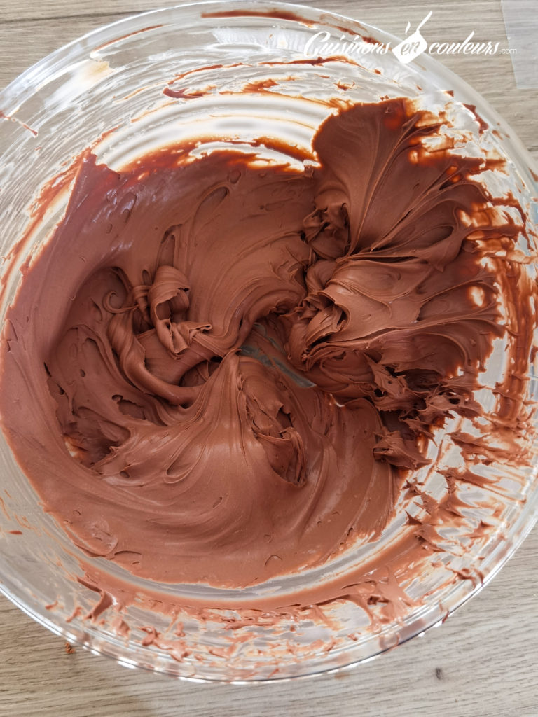 Gateau-choco-noisettes-7-768x1024 - Gâteau croustillant aux noisettes et à la mousse au chocolat