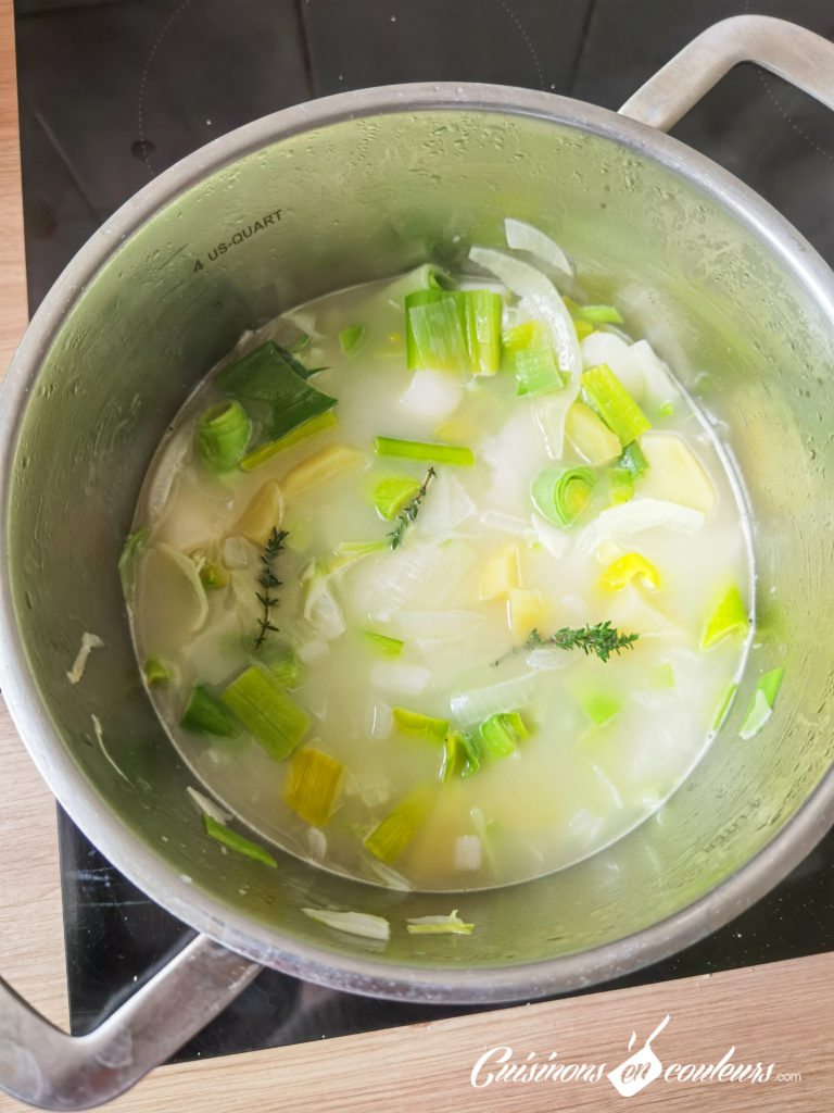 veloute-de-poireaux-pommes-de-terre-et-thym-10-768x1024 - Velouté de poireaux et pommes de terre au thym