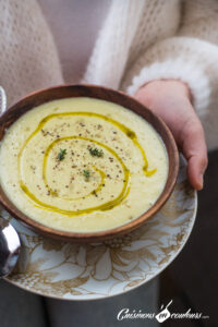 Velouté de poireaux et pommes de terre au thym