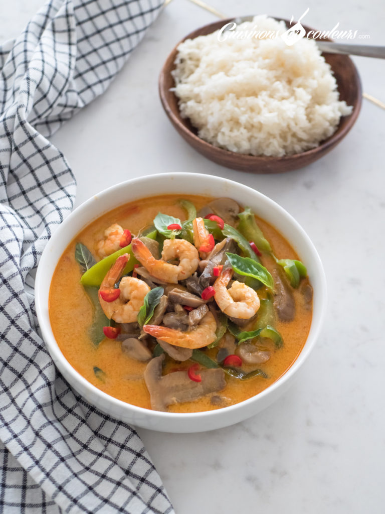 curry-rouge-de-crevettes-3-768x1024 - Crevettes au curry rouge et au lait de coco