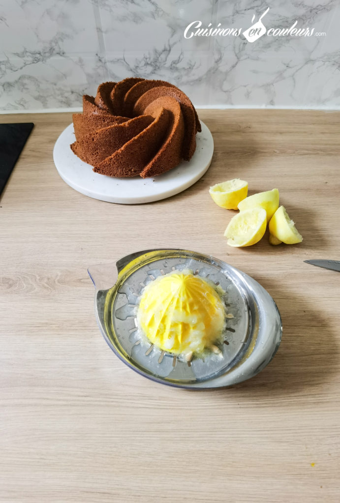 Bundt-cake-aux-citrons-verts-et-jaunes-2-691x1024 - Bundt Cake aux citrons verts et jaunes