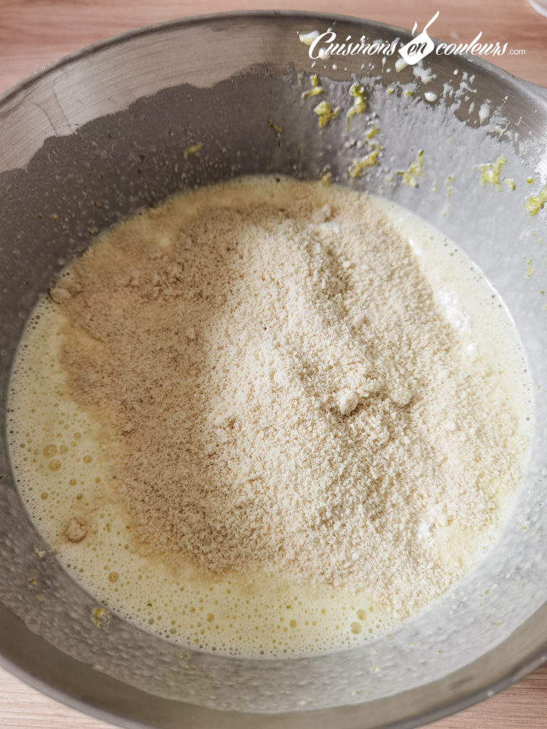 Bundt-cake-aux-citrons-verts-et-jaunes-5-768x1024 - Bundt Cake aux citrons verts et jaunes