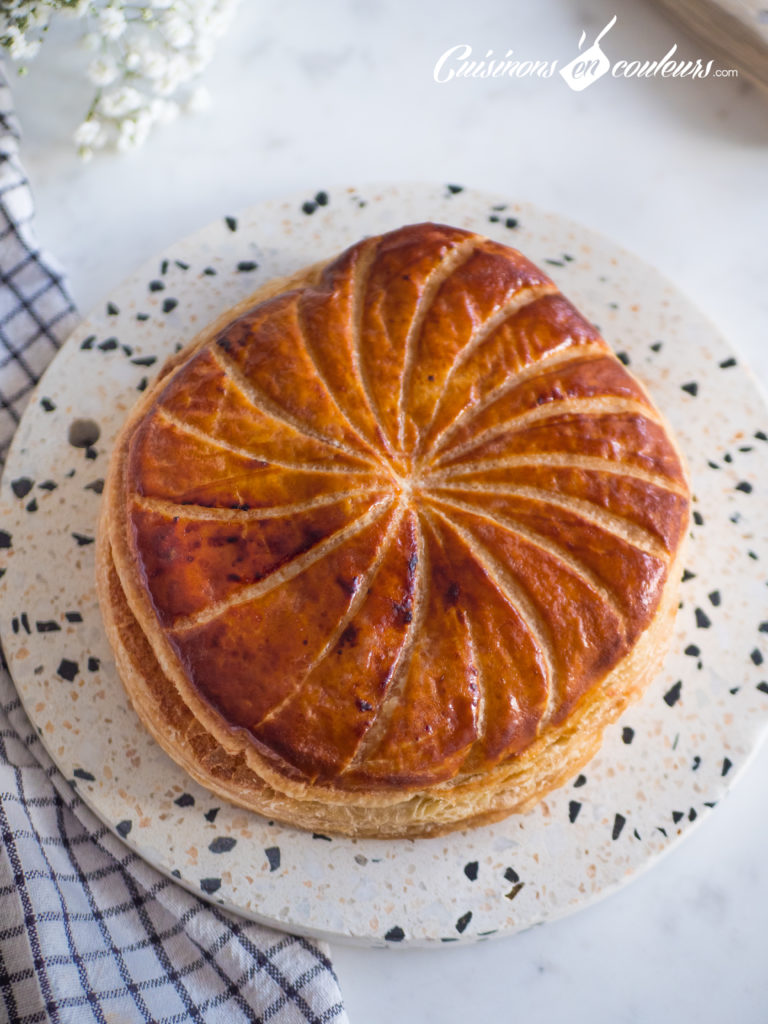 galette-des-rois-a-la-frangipane-4-768x1024 - Galette des rois à la frangipane : la recette traditionnelle PAS à PAS