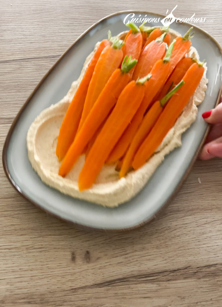 salade-de-carottes-houmous-10-739x1024 - Salade de carottes au houmous