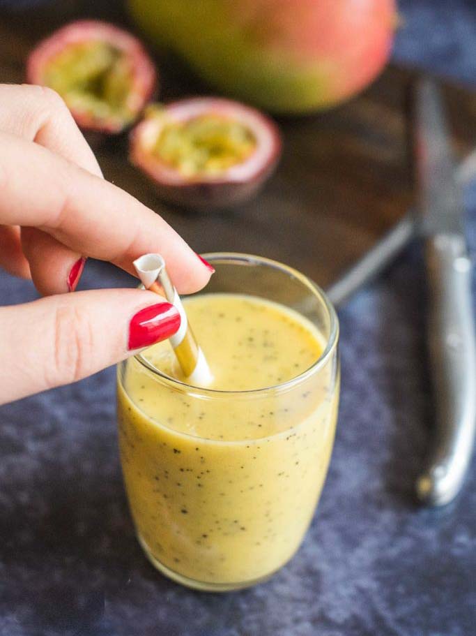 Patate douce rôtie, salade et oeuf mollet pour une petit déjeuner salé et sain !