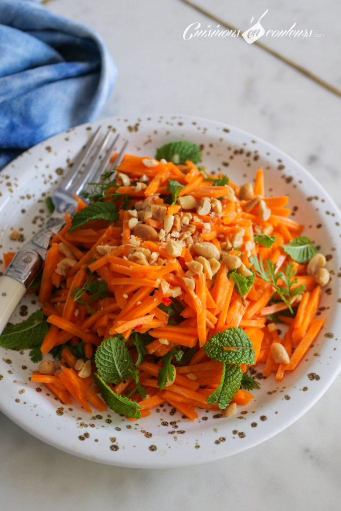 Salade-de-carottes-au-gingembre-1-683x1024 - Salade de carottes au gingembre et cacahuètes