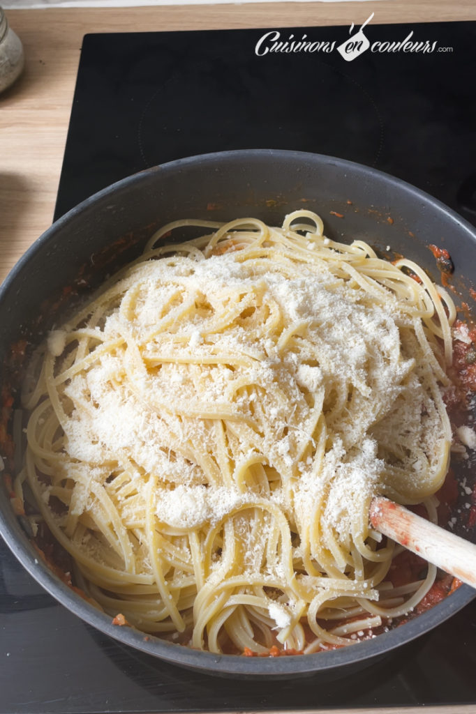 spaghetti-alla-puttanesca-07-682x1024 - Spaghetti alla puttanesca
