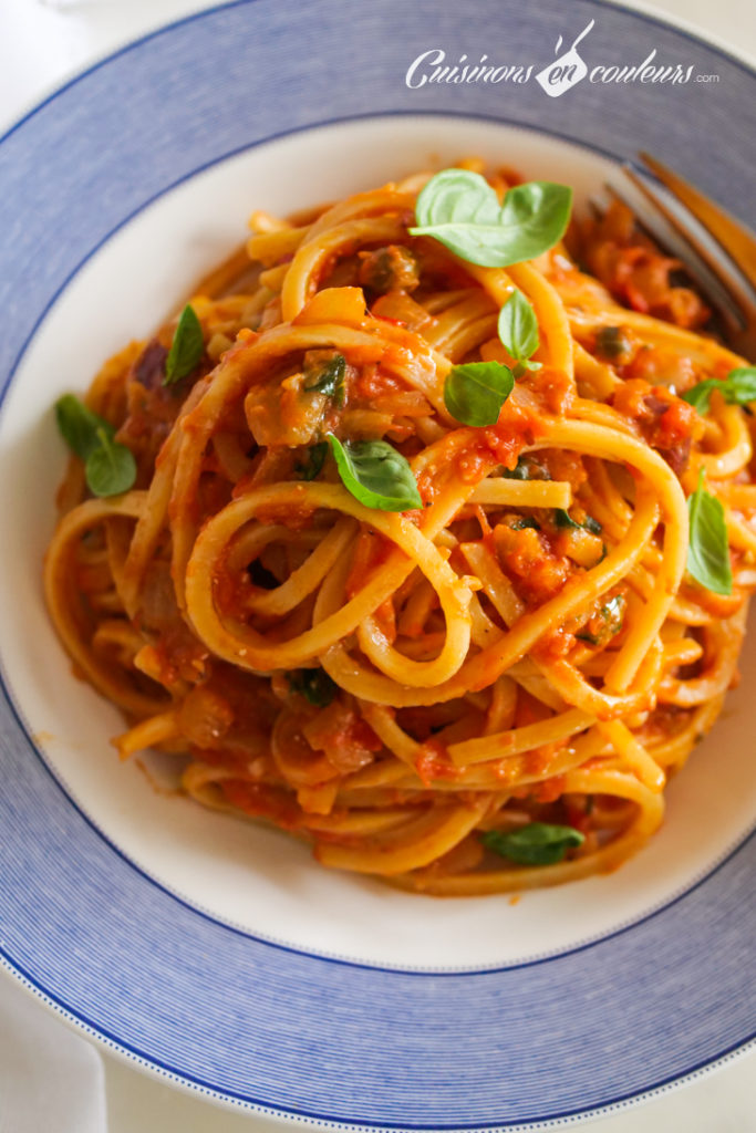 spaghetti-alla-puttanesca-1-683x1024 - Spaghetti alla puttanesca