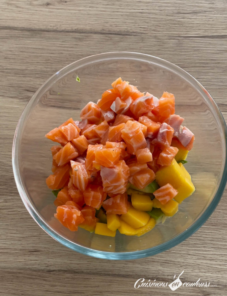 Ceviche-de-saumon-4-787x1024 - Ceviche de saumon à l’avocat et à la mangue