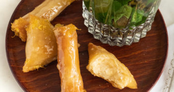 briouates-aux-amandes-sans-friture-11-351x185 - Cuisinons En Couleurs
