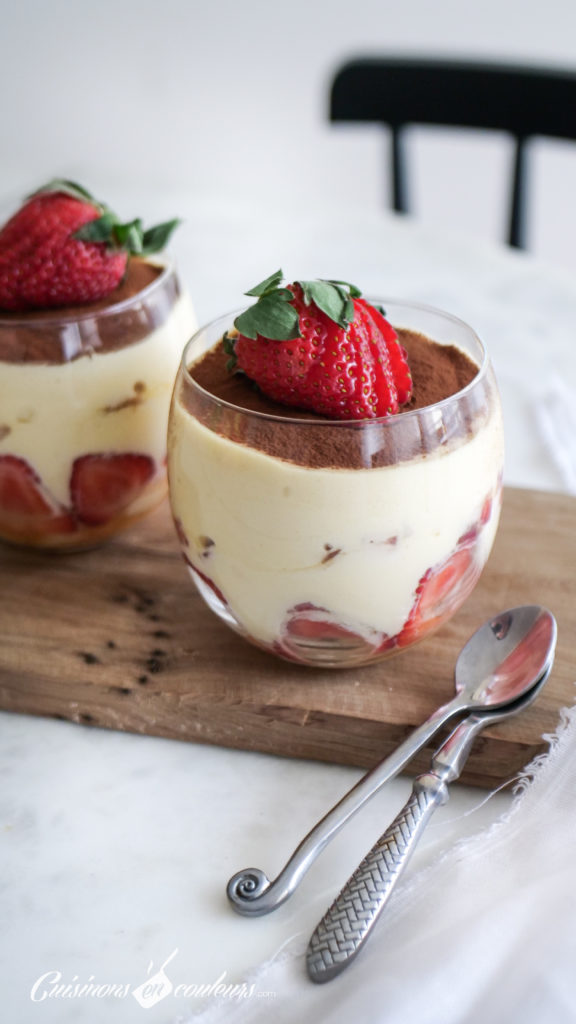 Tiramisu-aux-fraises-3-576x1024 - Tiramisu aux fraises