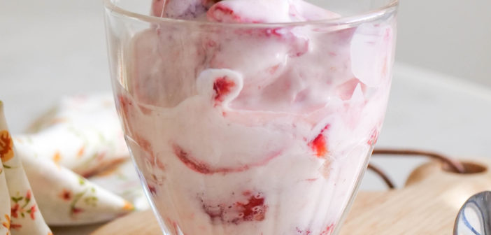 Salade de fraises au yaourt
