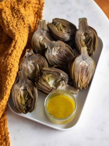 Artichauts à la vinaigrette