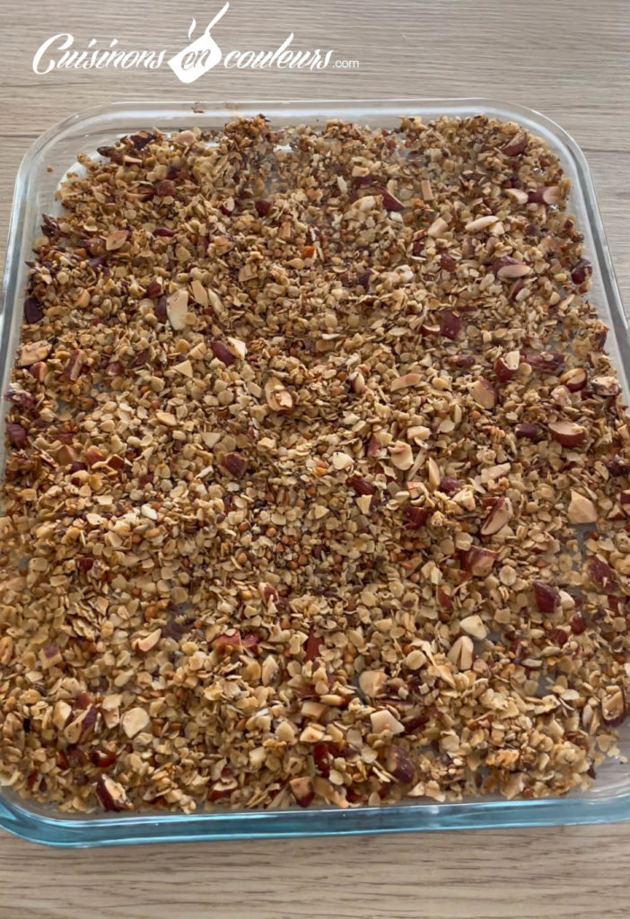 granola-sale-6-702x1024 - Granola salé, le topping parfait pour pimper vos soupes !