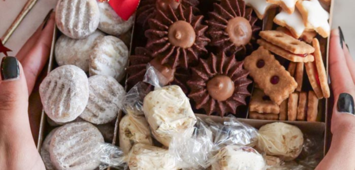Comment préparer une boîte de biscuits de Noël ?