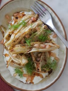 Salade de fenouils rôtis à la grenade