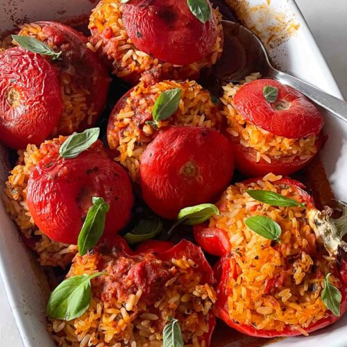 Tomates farcies au riz et au basilic