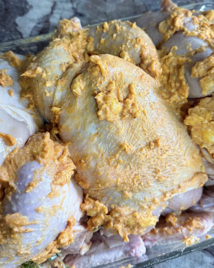 Poulet farci aux vermicelles et aux légumes