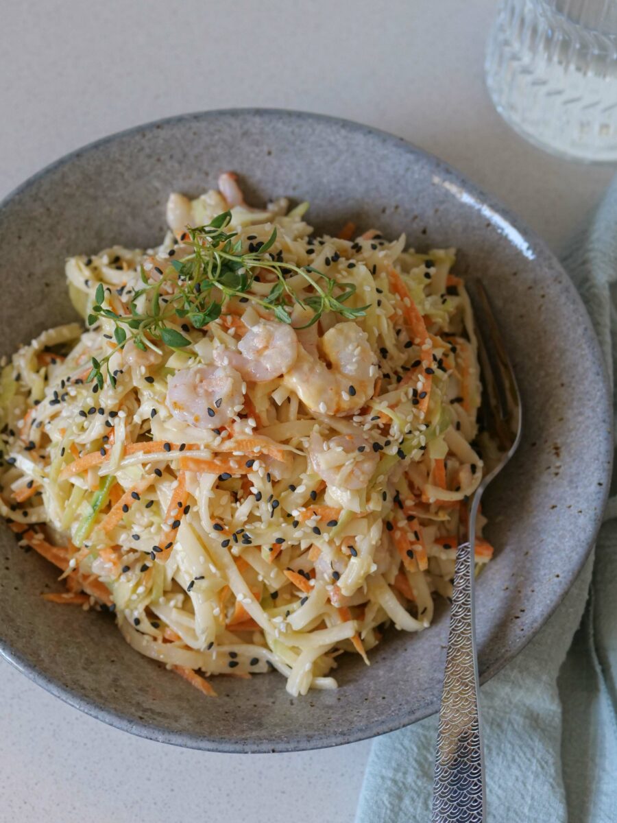 Salade kani au surimi et aux crevettes