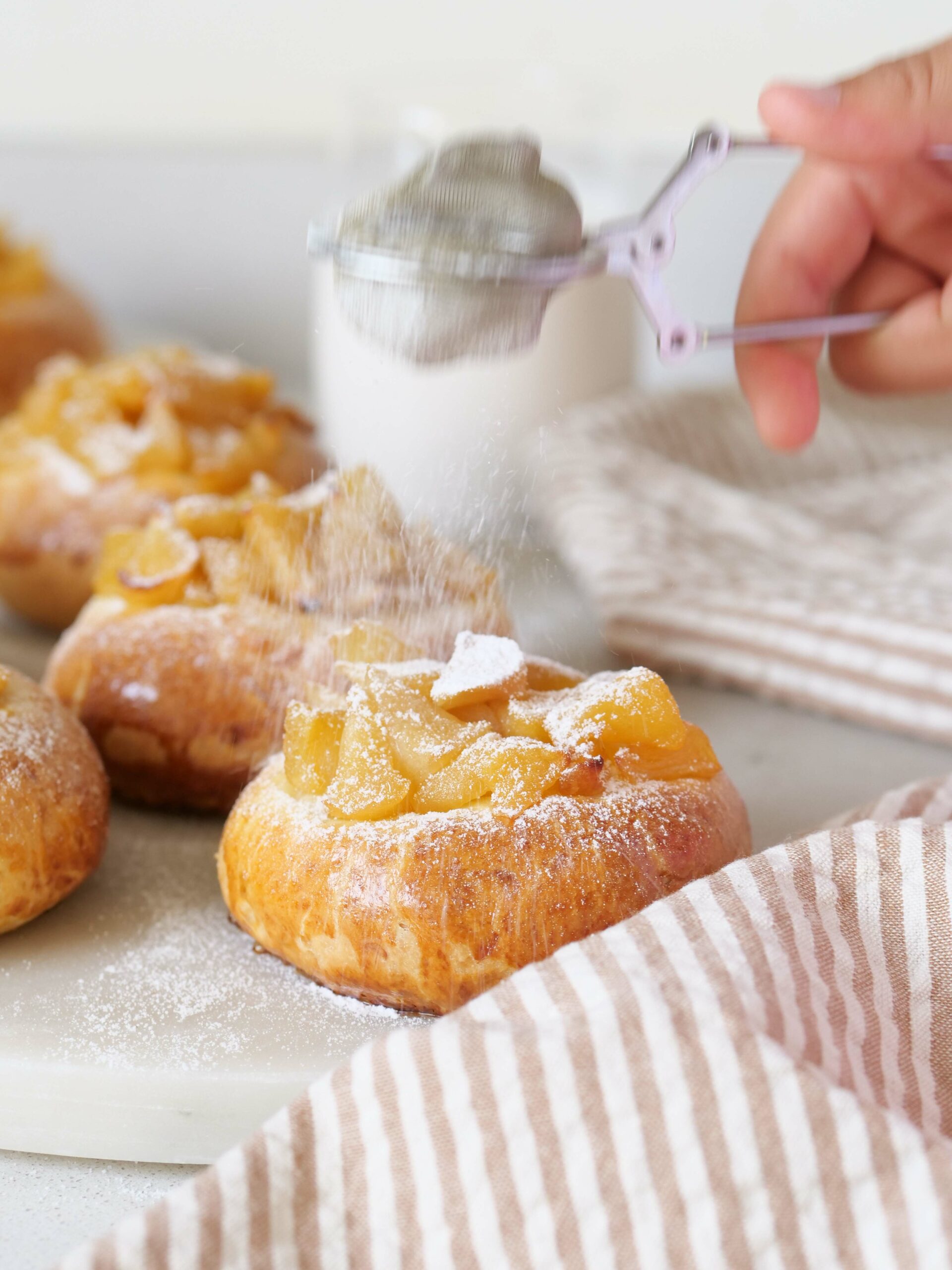 Briochettes aux pommes : recette facile