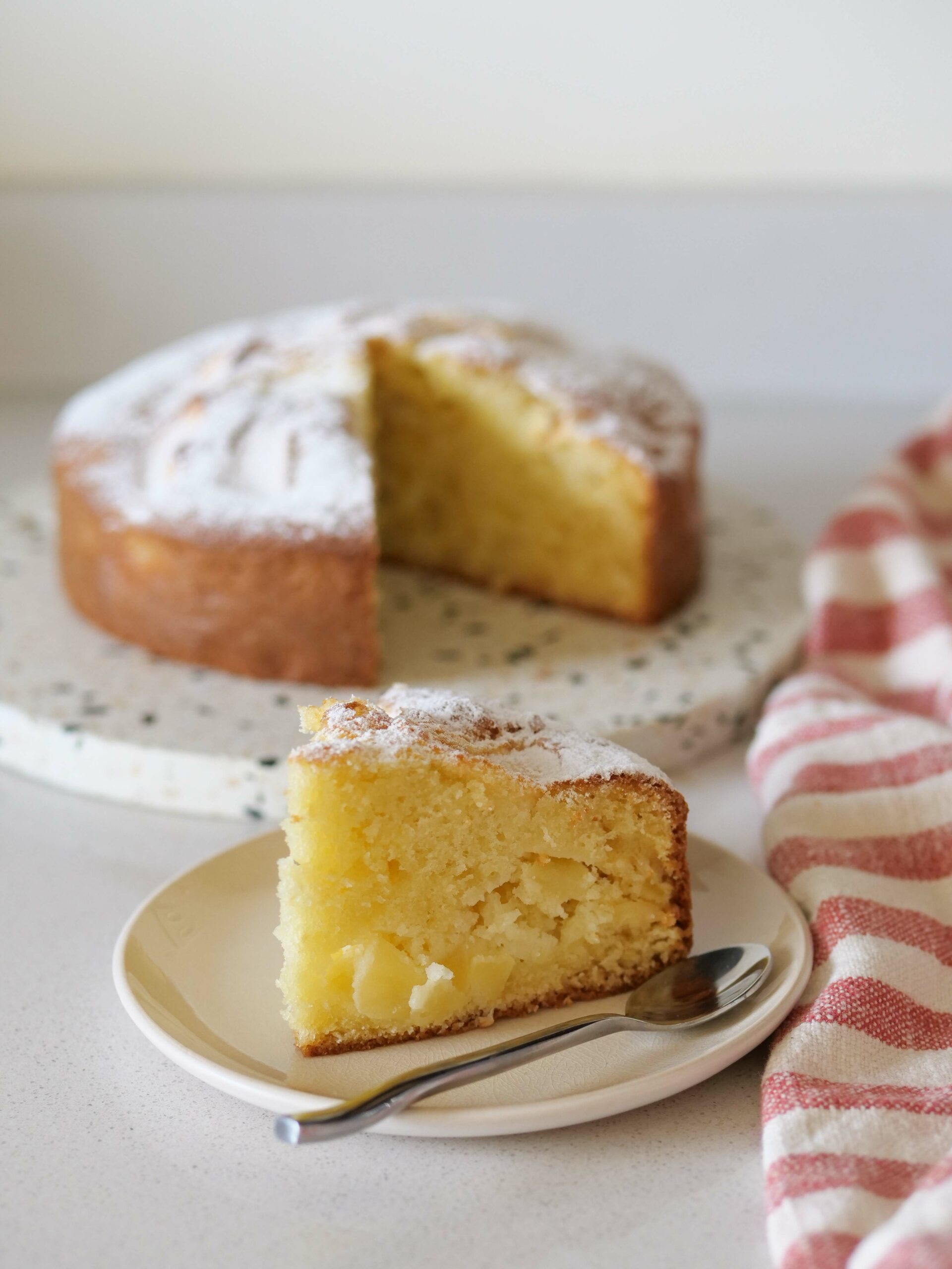 Gâteau aux pommes très simple